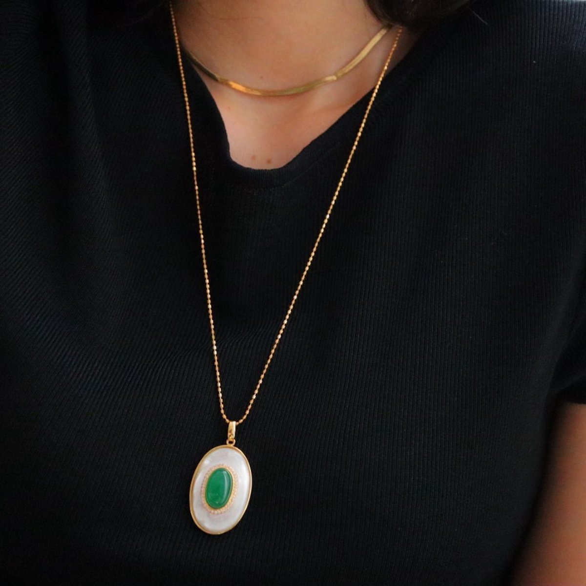 Koninklijke groene Onyx MOP ovale hanger ketting - Glow and Vital